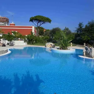  Maison d'hôtes Executive L'orangerie Bb